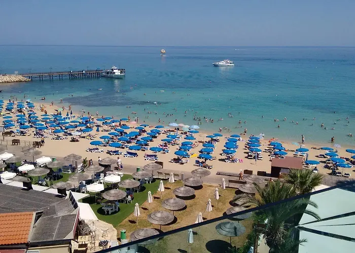 Hotell Vrissaki Protaras