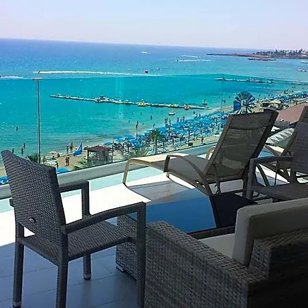 Vrissaki Hotel 4*