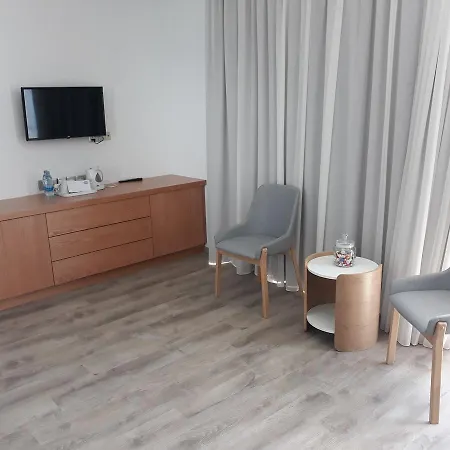 Hotel Vrissaki