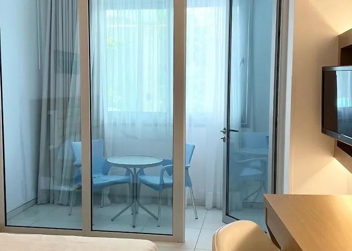 Hotell Vrissaki Protaras