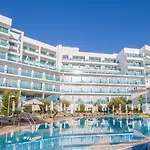 Hotel Vrissaki 4*