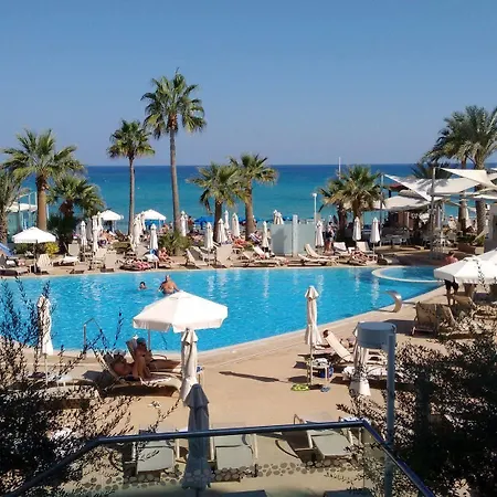Hotel Vrissaki